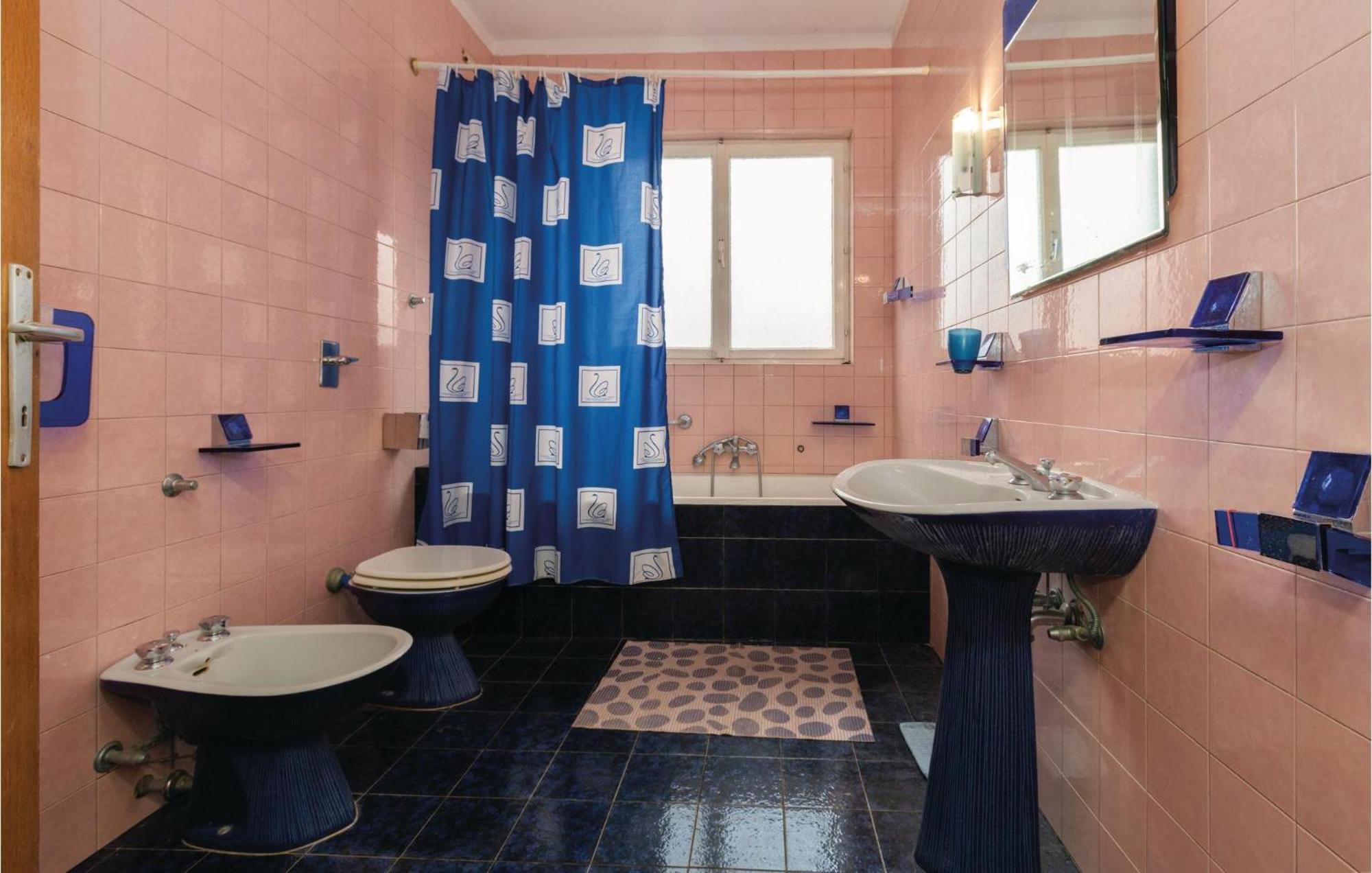 2 Bedroom Pet Friendly Apartment In Lovrecica Exterior photo